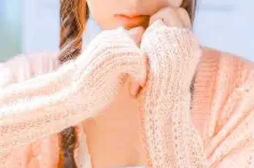 曝4瓜！湖南台女主持爱买高仿、体重反弹、怀四胎沈腾令人意外
