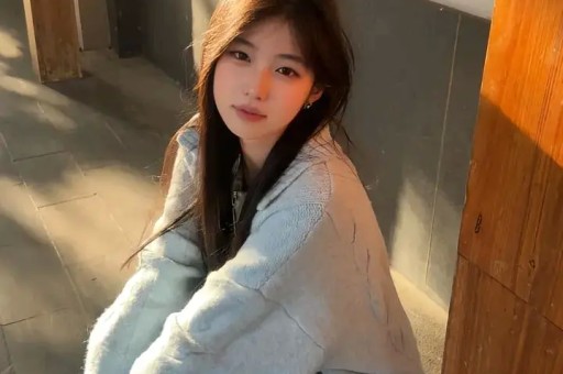 这个坚强面对绝症的少女形象不仅让