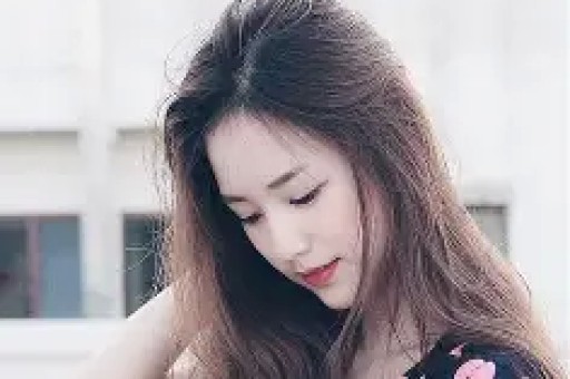 78岁秦祥林现状：前妻是谢贤初恋定居美国成富商谢贤去世没来