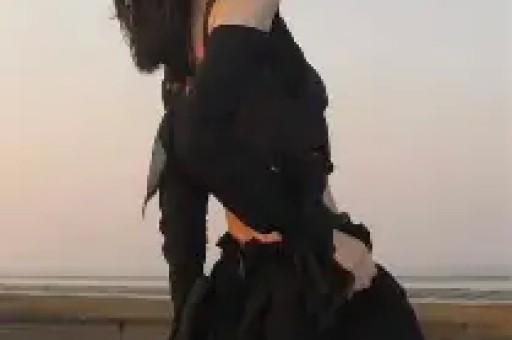 不顾央视警告顶风作案与刘涛传出绯闻的杨烁成了“跳梁小丑”
